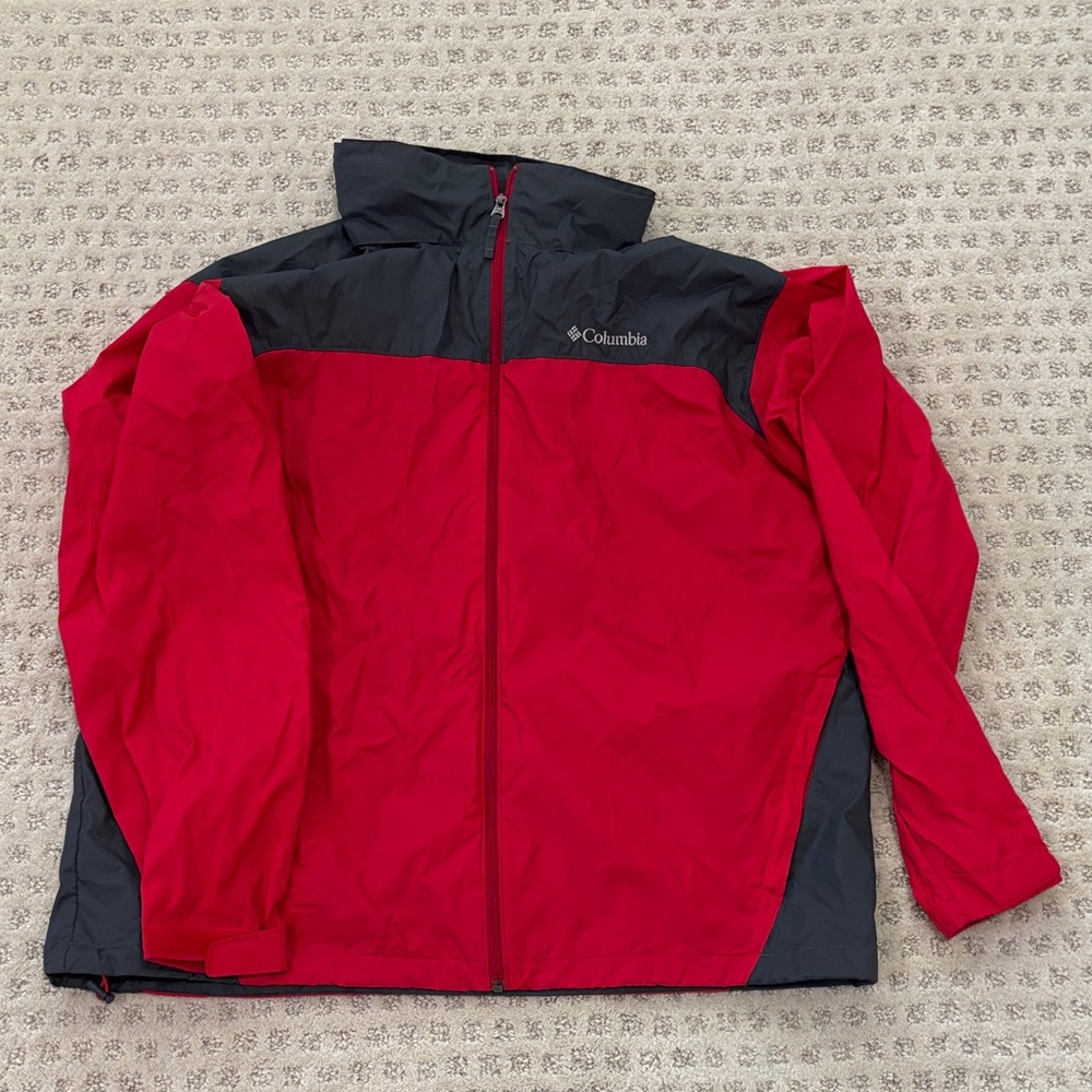 Columbia Men's Red and Black Raincoat